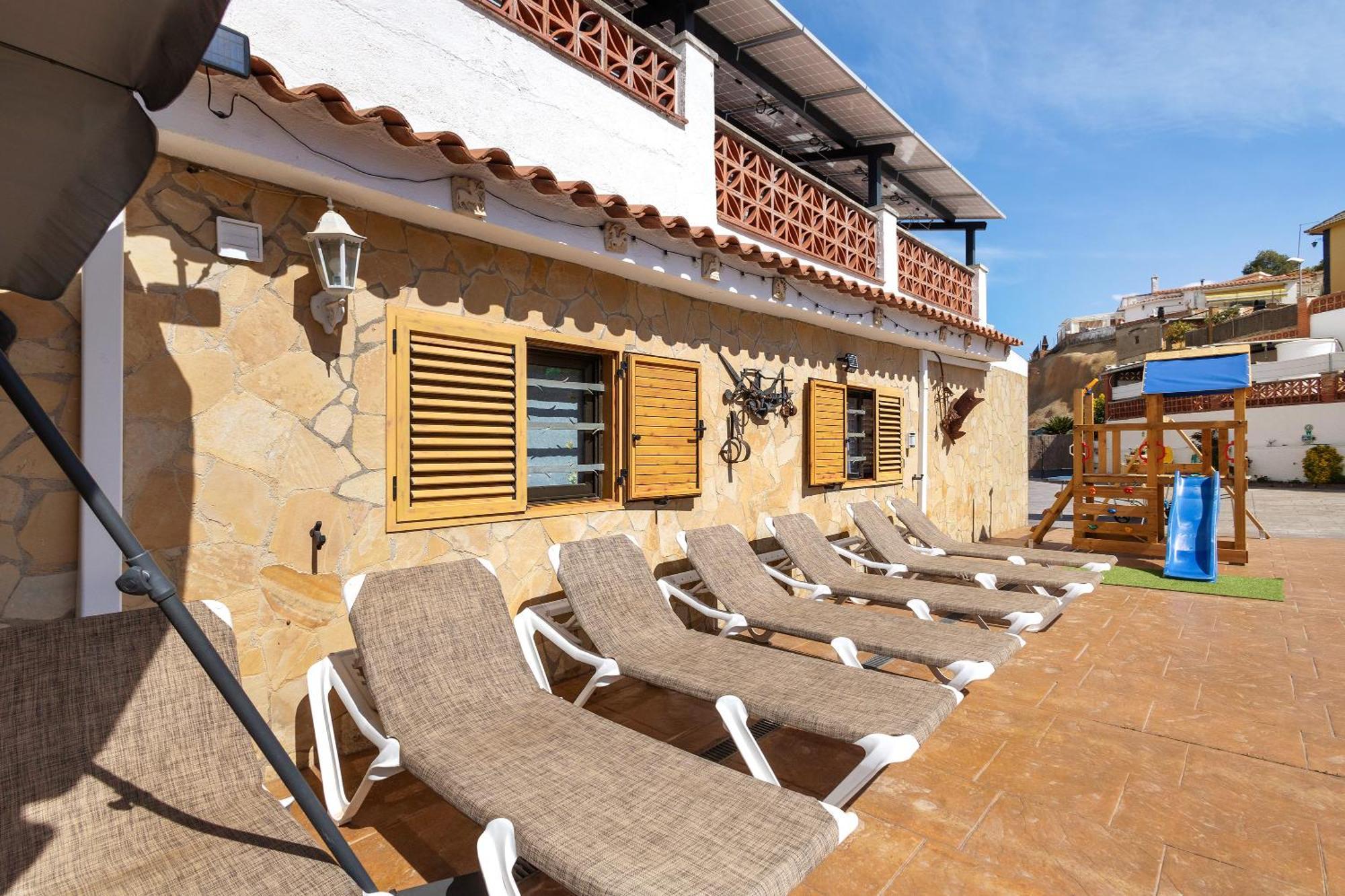 Cal Ramon Con Piscina Villa Rubí Exterior photo